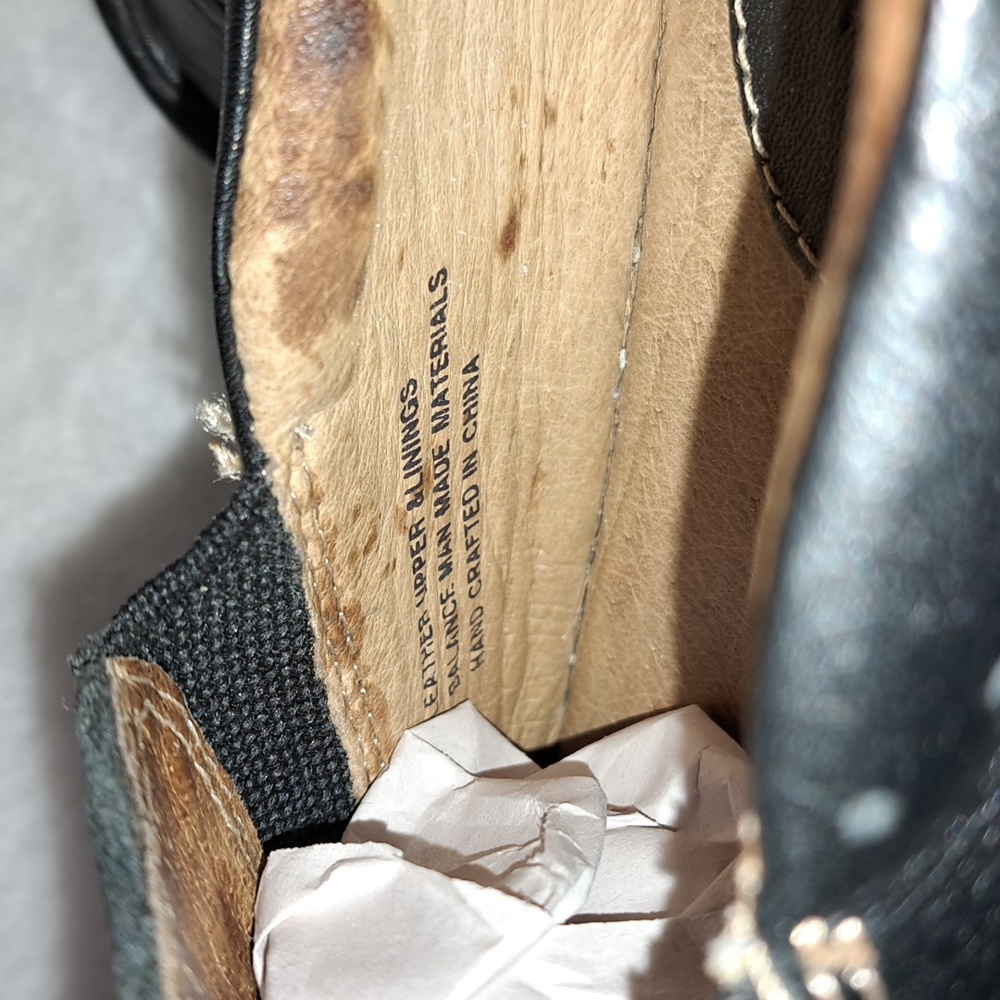 BORN Women's Leather Shoes - Picture 4 of 15
